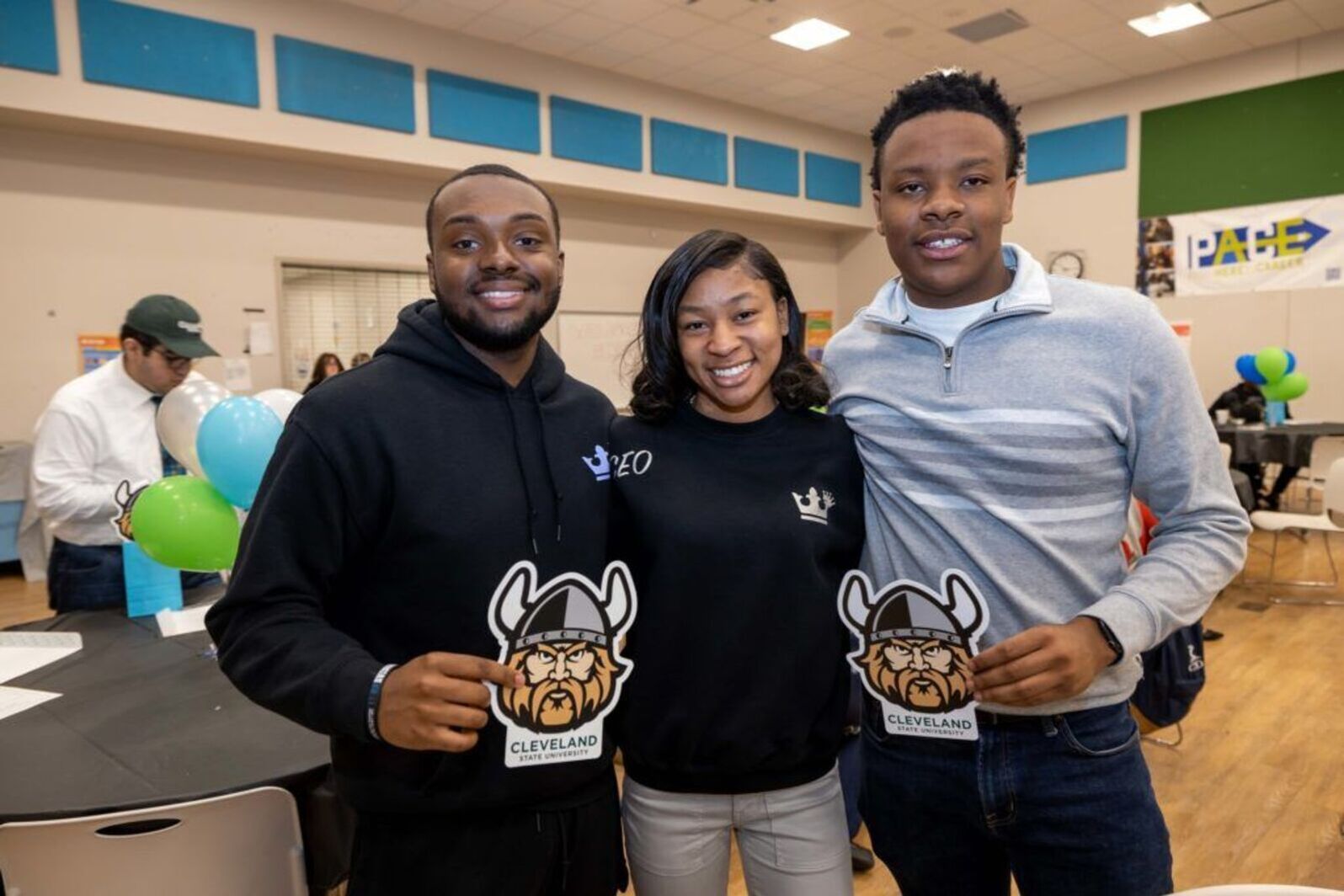 52045754730b878bd156ak 1024x683