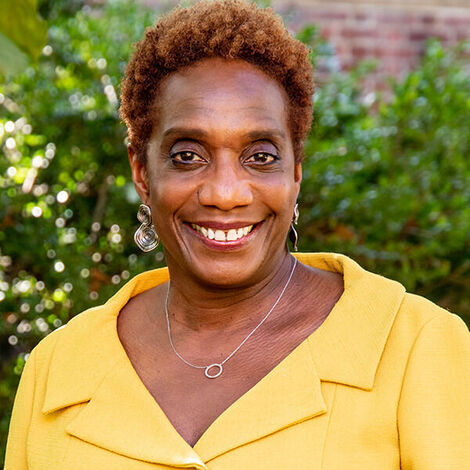 Stephanie brooks 600x600 1